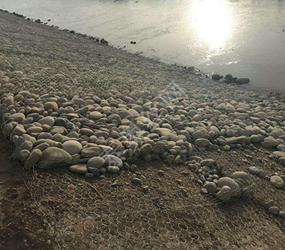 湖北鍍鋅（鋁鋅合金）雷諾護墊